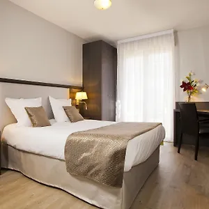 2* Appart hôtel Séjours&affaires Mirabeau