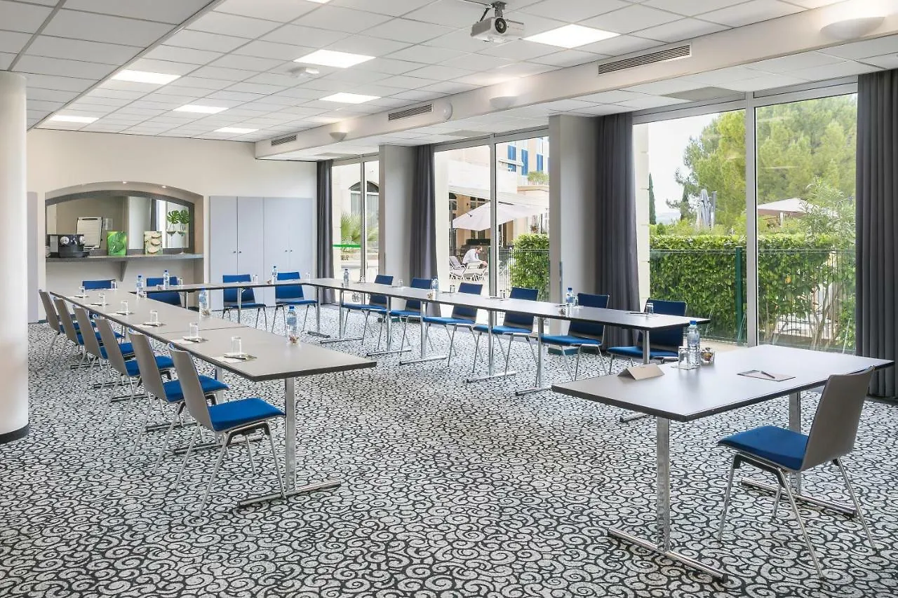 Hotel Birdy By Happyculture Aix-en-Provence 4*,