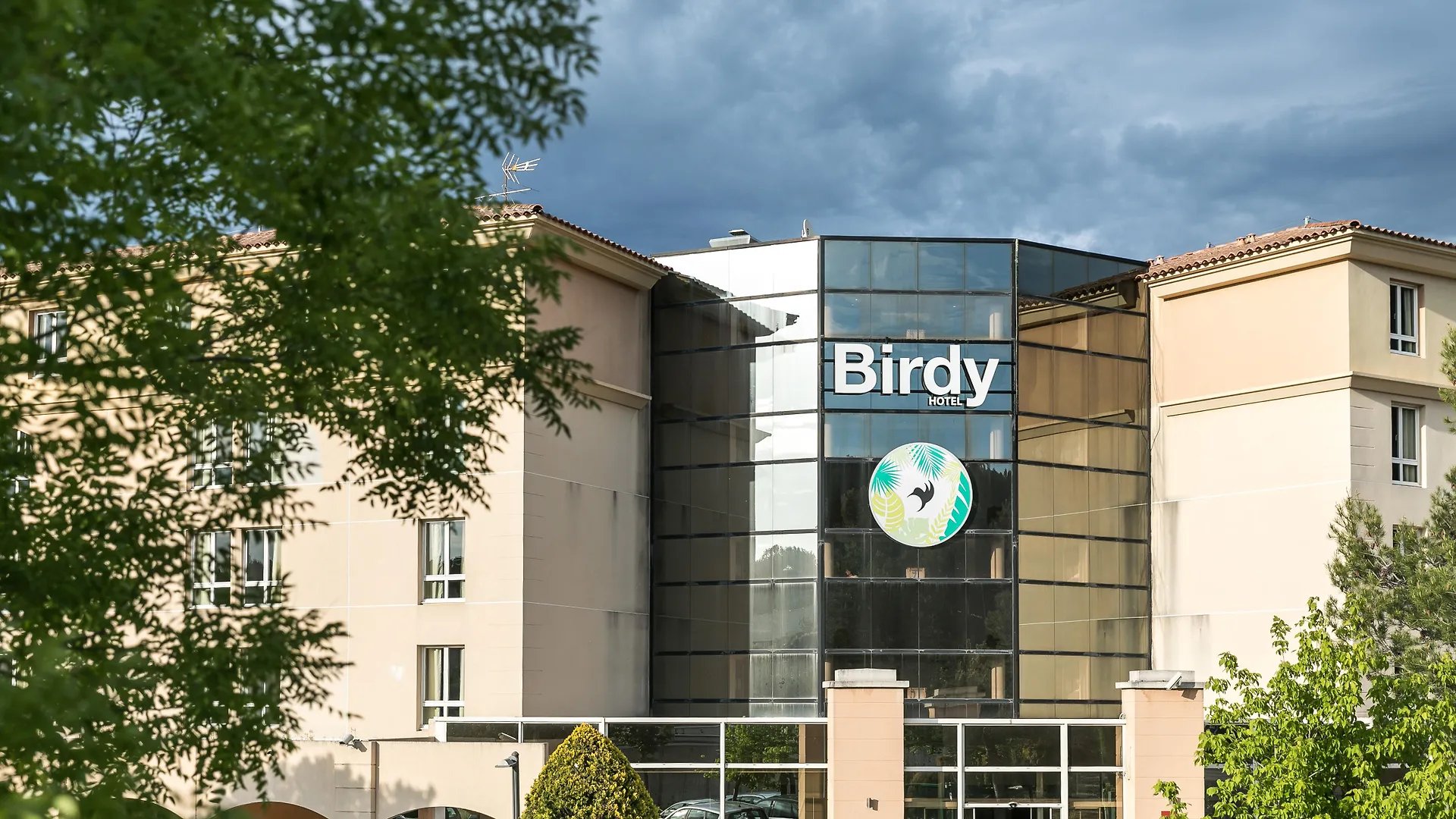 Hotel Birdy By HappyCulture Aix-en-Provence 4*,